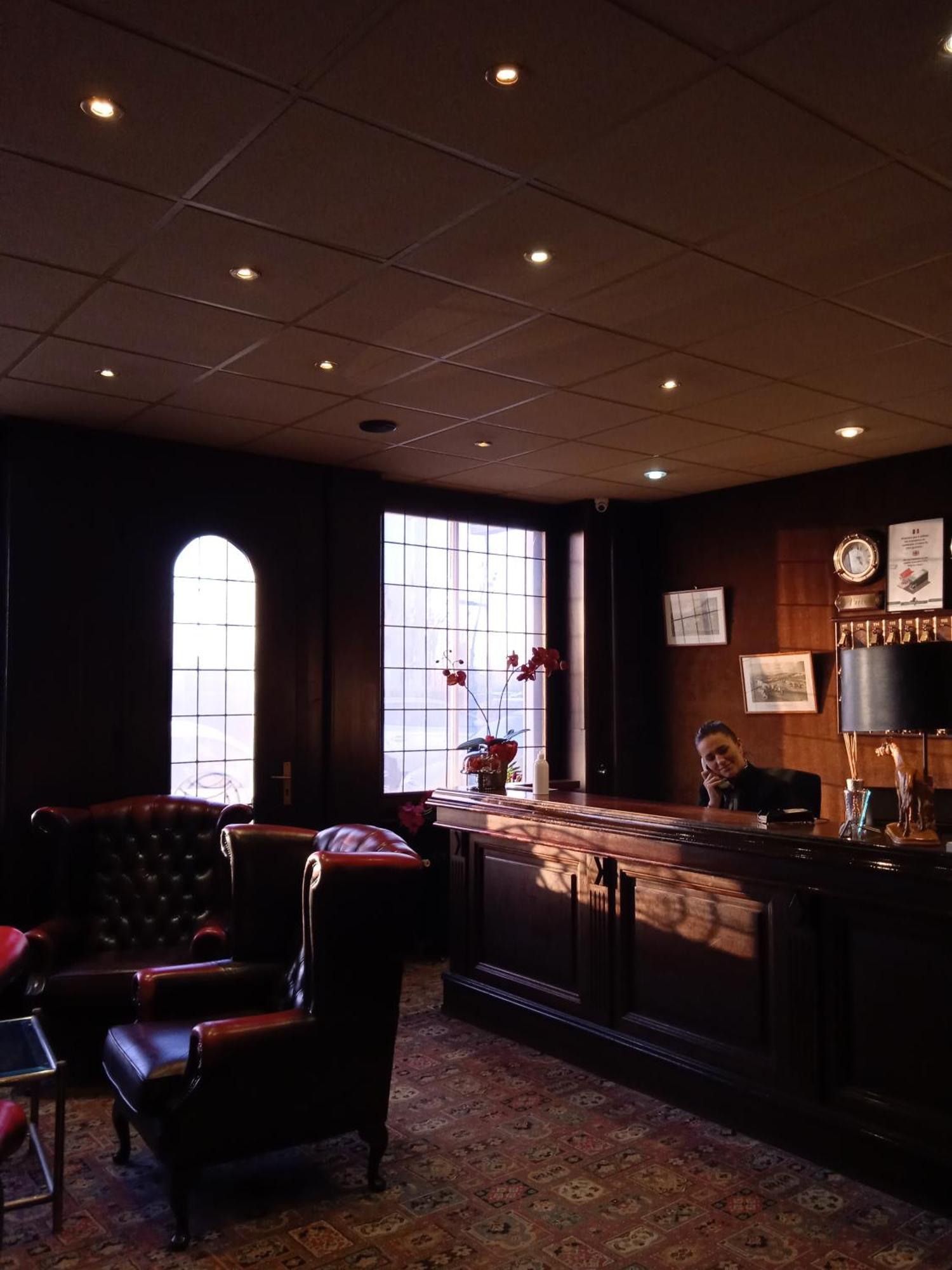 Metropol Hotel Calais Luaran gambar